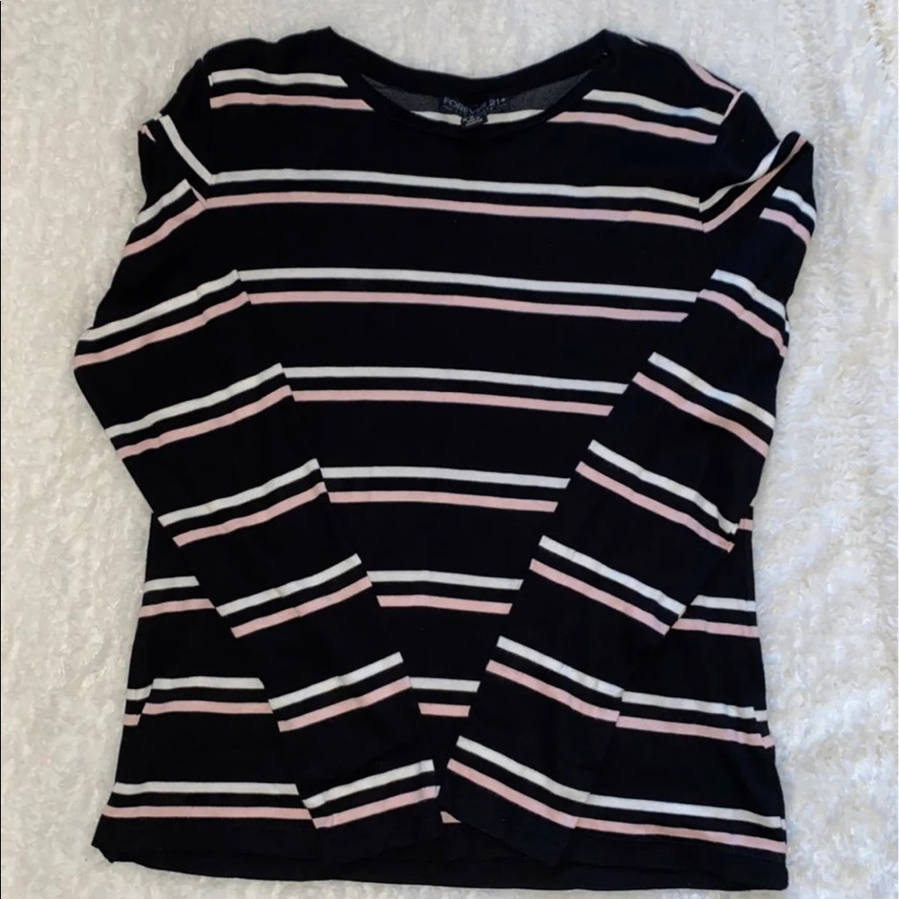 Forever 21 Long Sleeve Top